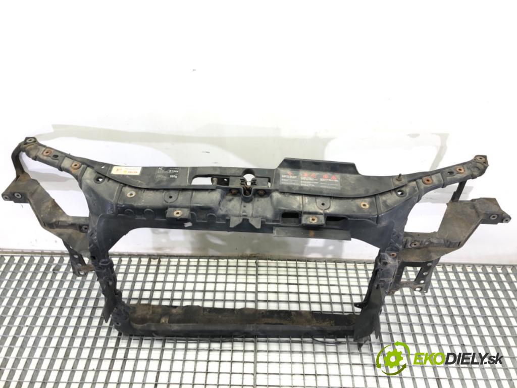 SEAT CORDOBA II sedan 2005 55 kW 1.4 16V 1390 držák přední část 6L0805588A (Přední výztuha)