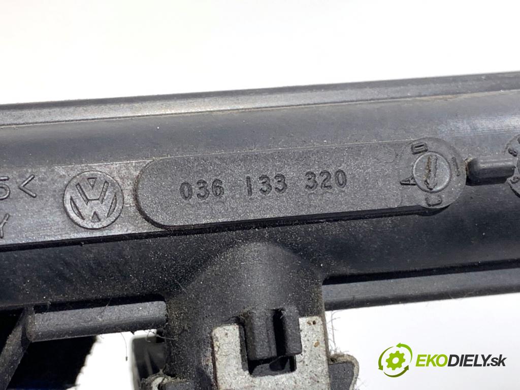 SEAT CORDOBA II sedan 2005 55 kW 1.4 16V 1390 Lišta vstrekovacia 036133318B (Vstrekovacia lišta)