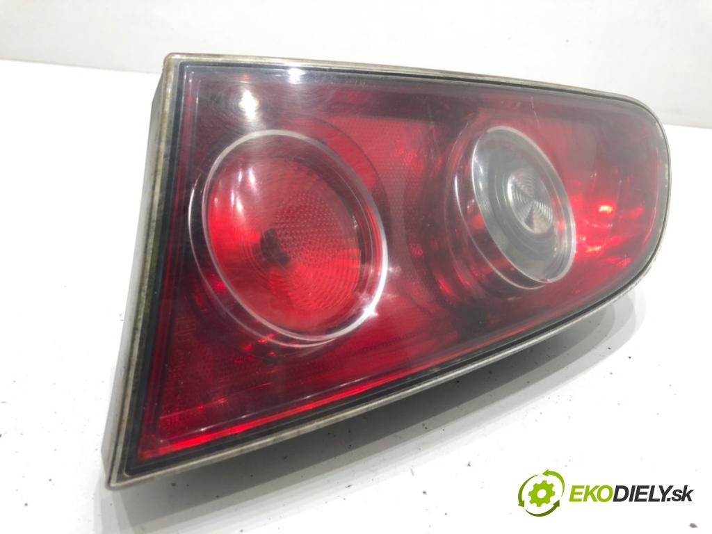 SEAT CORDOBA II sedan 2005 55 kW 1.4 16V 1390 Svetlo zad pravá vnútorná 6L5945231 (Kľučka dverí ostatné)