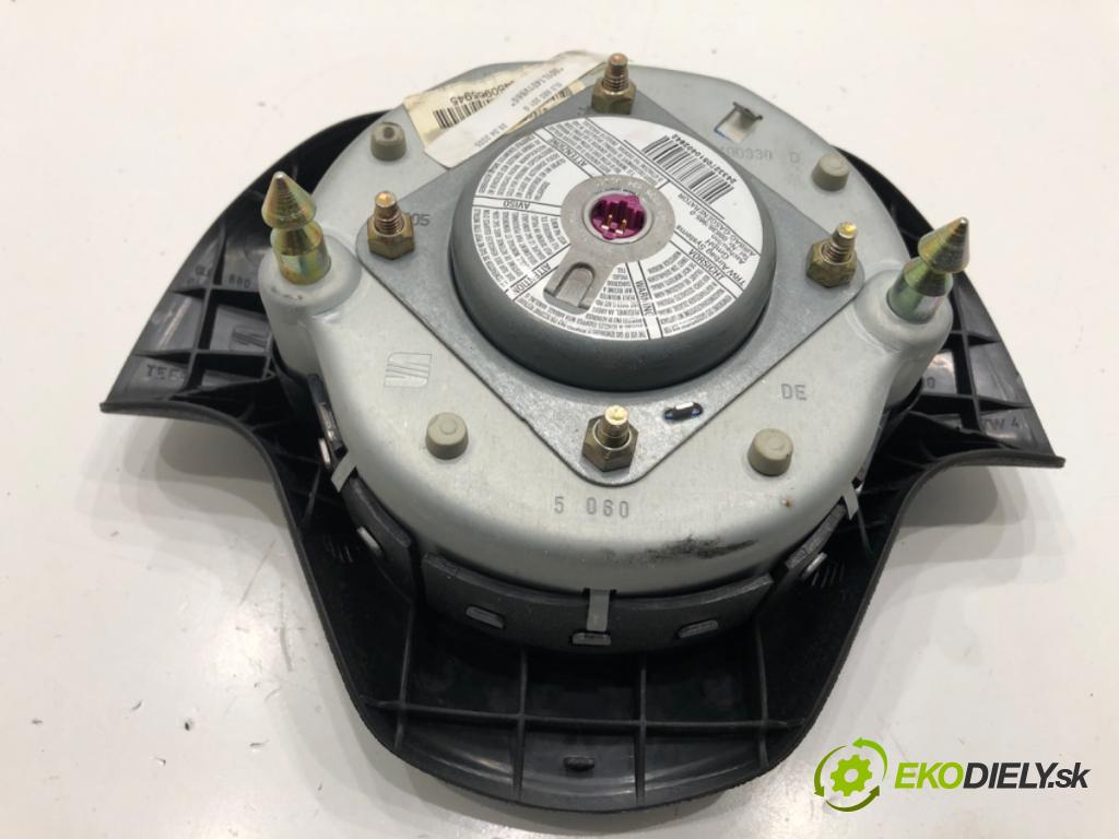 SEAT CORDOBA II sedan 2005 55 kW 1.4 16V 1390 AirBag volantu 6L0880201G (Airbag)