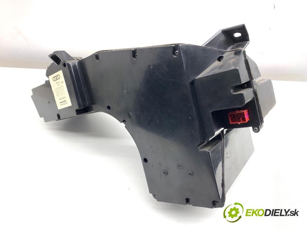 AUDI A6 C5 sedan 2002 162 kW 3.0 2976 subwoofer 4B5035382 (Audio zariadenie)