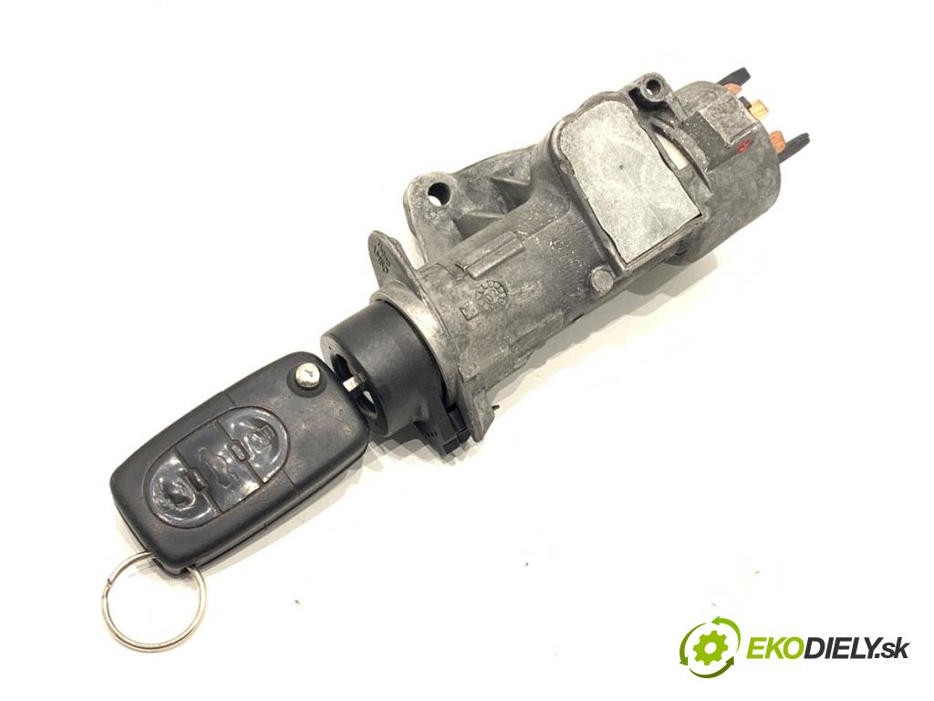 AUDI A6 C5 sedan 2002 162 kW 3.0 2976 spinačka 4B0905851C (Spínacia skrinka)