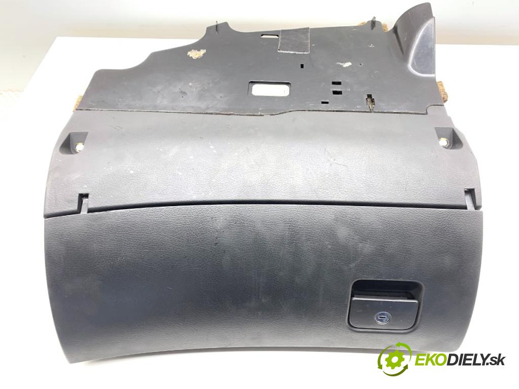 AUDI A6 C5 sedan 2002 162 kW 3.0 2976 Priehradka, kastlík spolujazdca 4B1857035AD (Priehradka (kastlík))