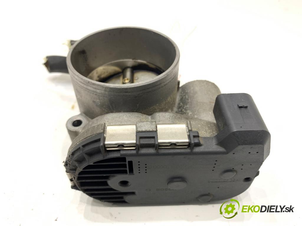 AUDI A6 C5 sedan 2002 162 kW 3.0 2976 Škrtiaca klapka 078133062B (Škrtiaca klapka)