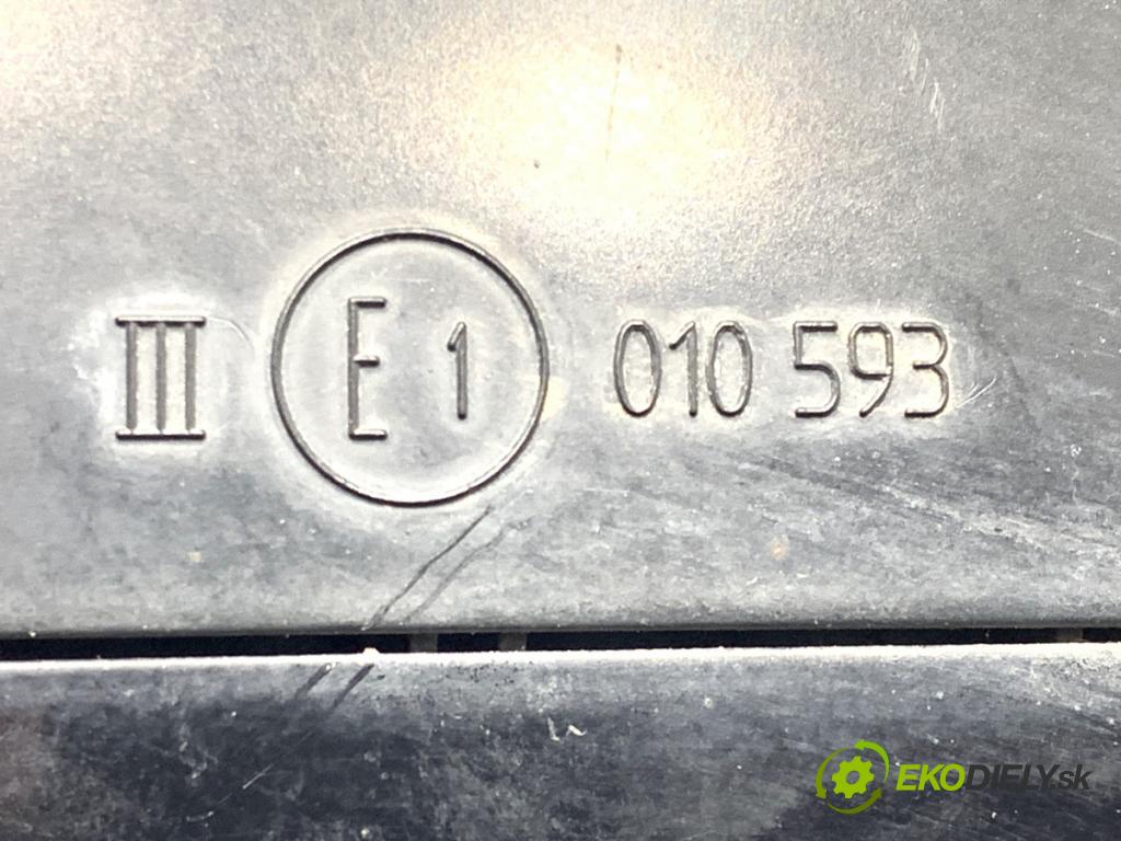 AUDI A6 C5 sedan 2002 162 kW 3.0 2976 Spätné zrkadlo ľavy