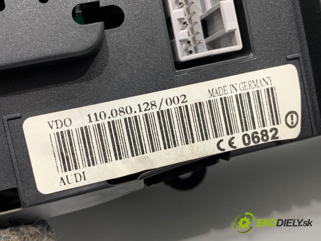 AUDI A6 C5 sedan 2002 162 kW 3.0 2976 Prístrojovka 110.080.128/002 (Prístrojová doska)