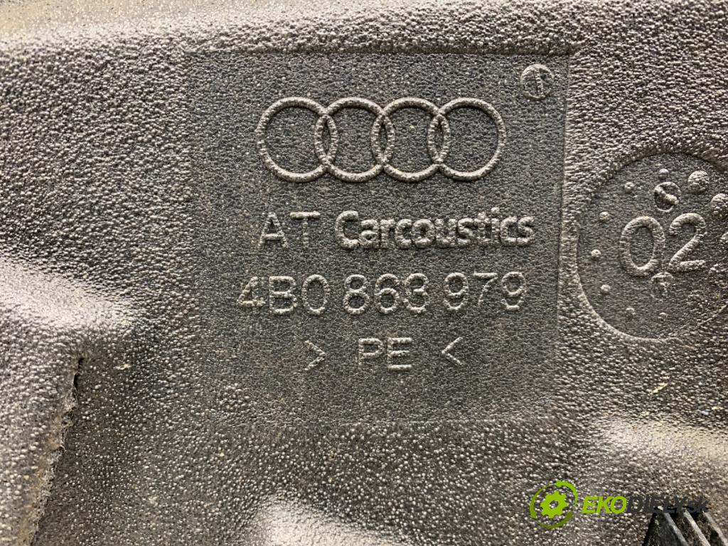 AUDI A6 C5 sedan 2002 162 kW 3.0 2976 čalúnenie Dvere ľavy predný