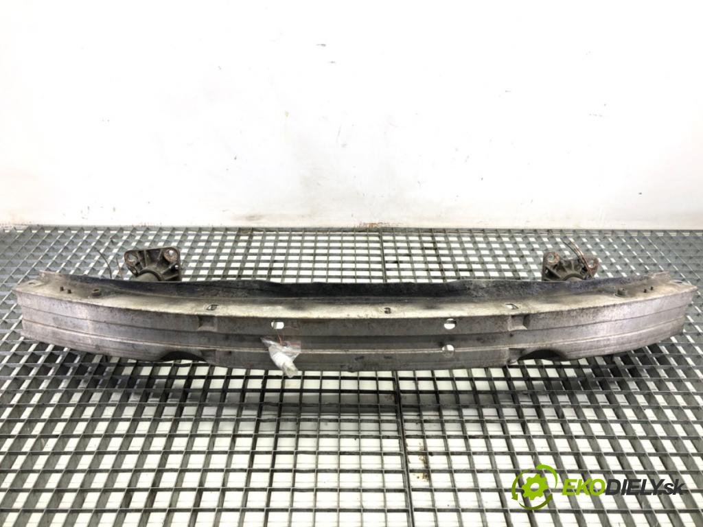 AUDI A6 C5 sedan 2002 162 kW 3.0 2976 výztuha nárazníka přední část 4B0807109P (Přední výztuha)