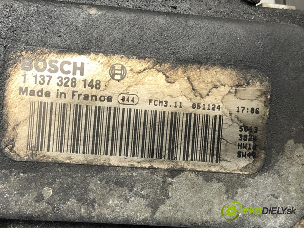 VOLVO V50 Kombi 2006 80 kW 1.6 D 1560 Ventilátor chladiča 1137328148 (Ventilátor)