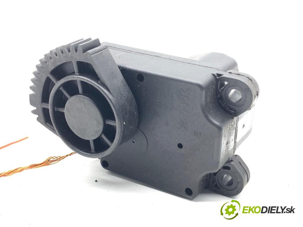 VOLVO V50 Kombi 2006 80 kW 1.6 D 1560 Motor kúrenia 4N5H-19E616-AC