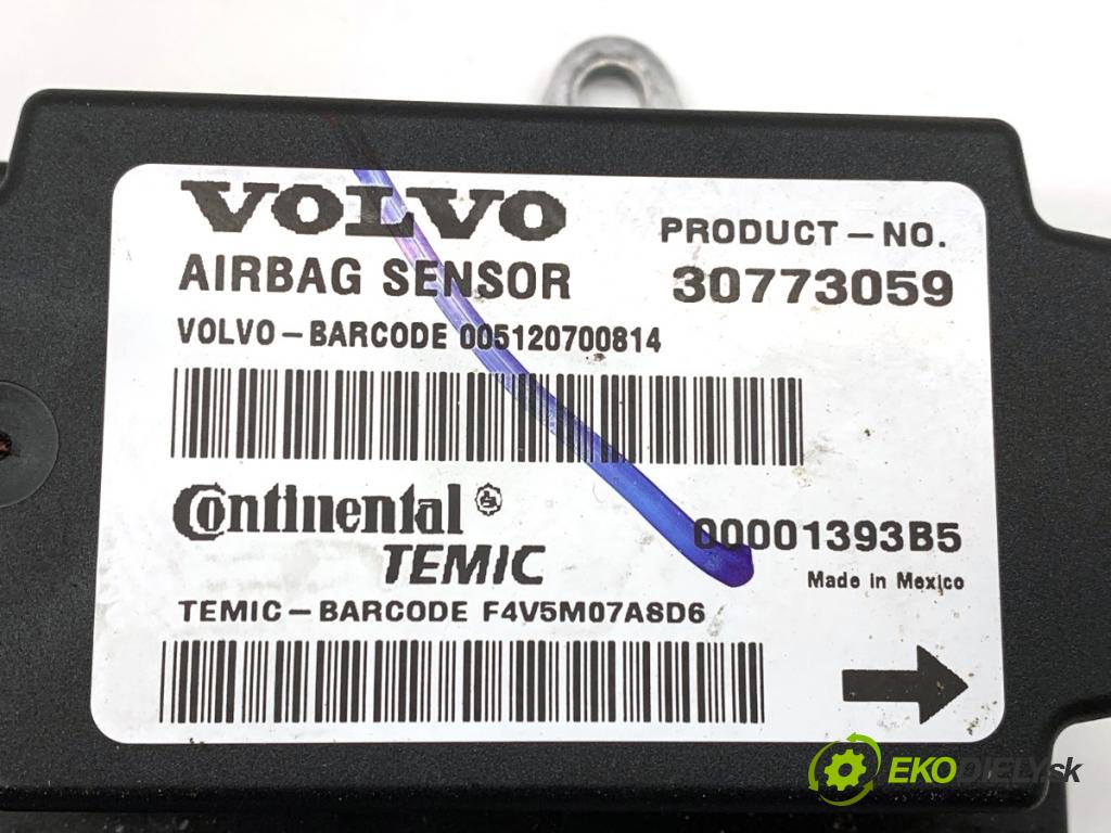 VOLVO V50 Kombi 2006 80 kW 1.6 D 1560 senzor airbag 30773059 (Snímač)
