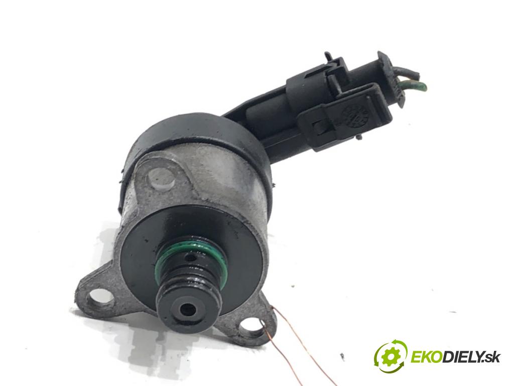 VOLVO V50 Kombi 2006 80 kW 1.6 D 1560 Regulátor tlaku paliva 0928400607 (Palivový systém ostatné)