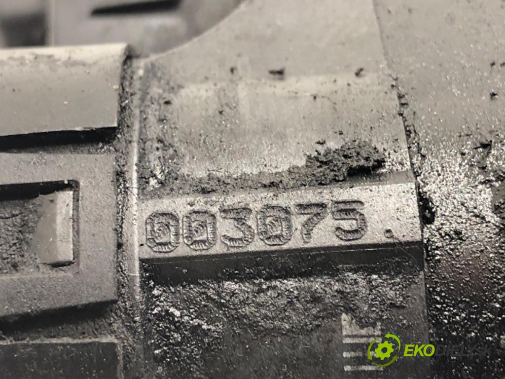 VOLVO V50 Kombi 2006 80 kW 1.6 D 1560 Škrtiaca klapka 9655971880 (Škrtiaca klapka)