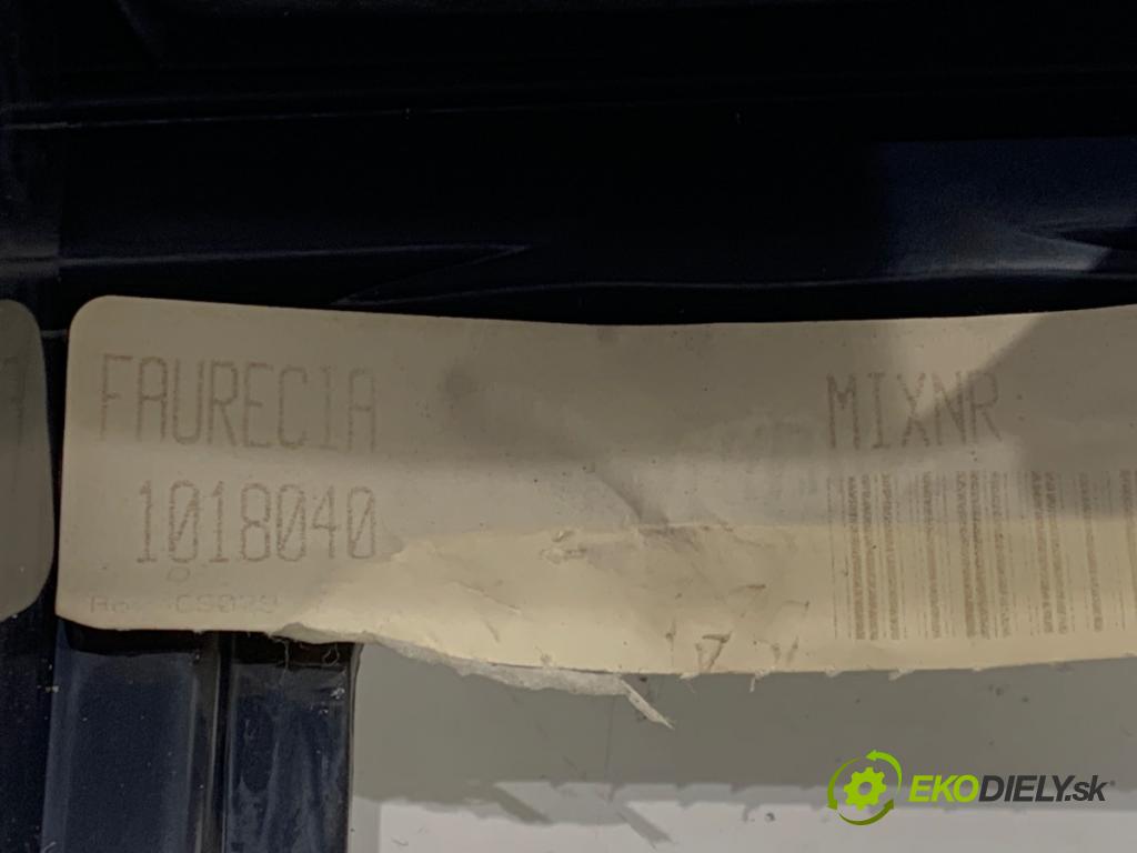 VOLVO V50 Kombi 2006 80 kW 1.6 D 1560 Panel ovládania kúrenia  (Prepínacie páčky pod volantom)