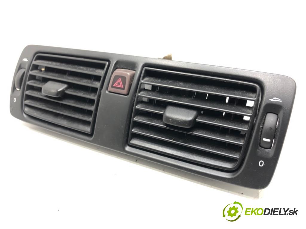 VOLVO V50 Kombi 2006 80 kW 1.6 D 1560 Mriežky kúrenia predný 30739296