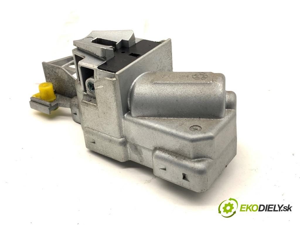 VOLVO V50 Kombi 2006 80 kW 1.6 D 1560 blokáda volantu P30741403 (Riadenie ostatné)