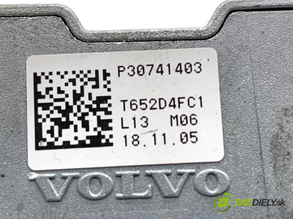 VOLVO V50 Kombi 2006 80 kW 1.6 D 1560 blokáda volantu P30741403 (Riadenie ostatné)
