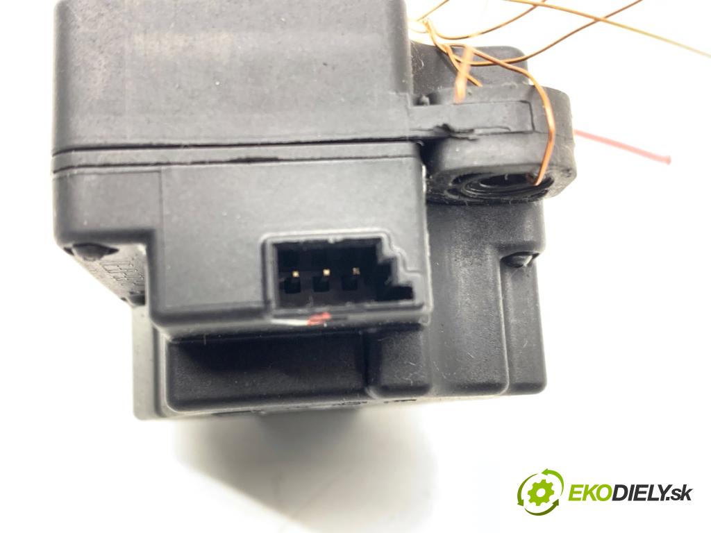 VOLVO V50 Kombi 2006 80 kW 1.6 D 1560 Motor kúrenia 4N5H-19E616-AC