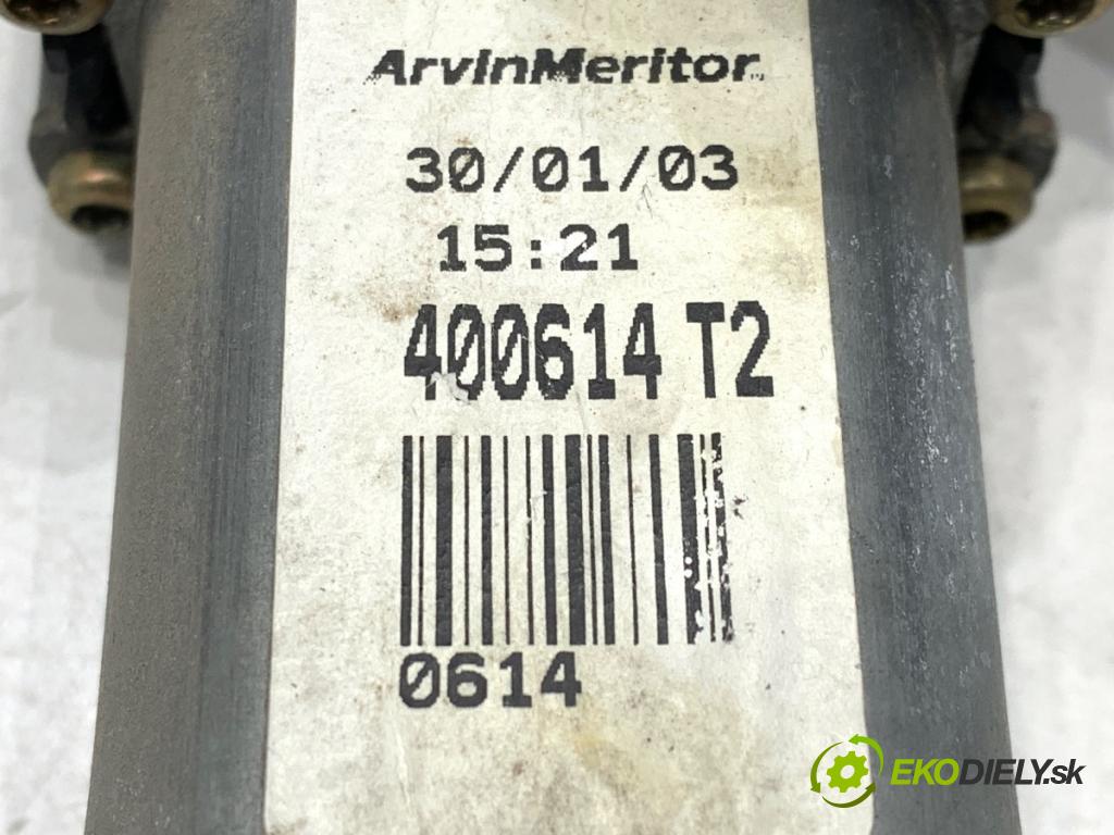 RENAULT ESPACE IV nadwozie wielkoprzestrzenne (MPV) 2003 110 kW 2.2 dCi (JK0H) 2188 Mechanizmus okna pravy zad 400614T2