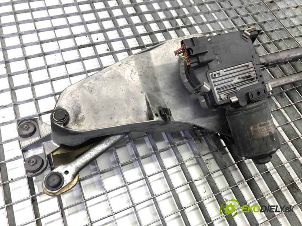 RENAULT ESPACE IV nadwozie wielkoprzestrzenne (MPV) 2003 110 kW 2.2 dCi (JK0H) 2188 Mechanizmus stieračov predný 0390241805 (Motorček stieračov predný)