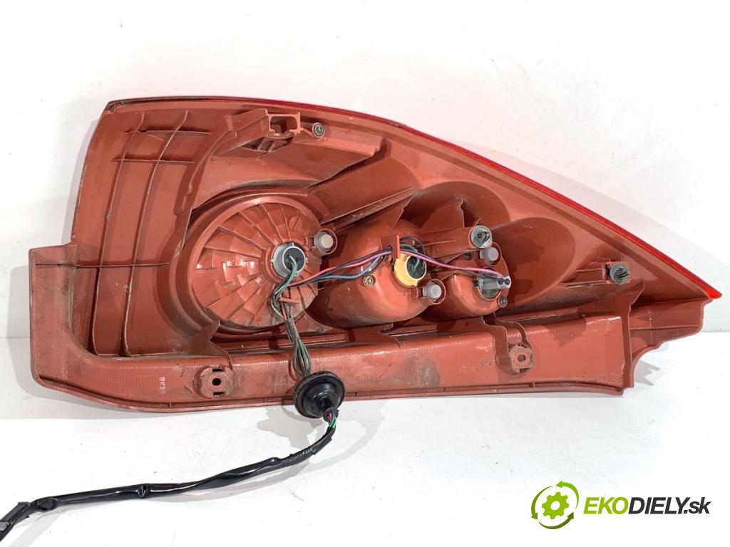 MAZDA 5 II nadwozie wielkoprzestrzenne (MPV) 2005 85 kW 1.8 (CR19) 1798 Svetlo pravy zad C23551150
