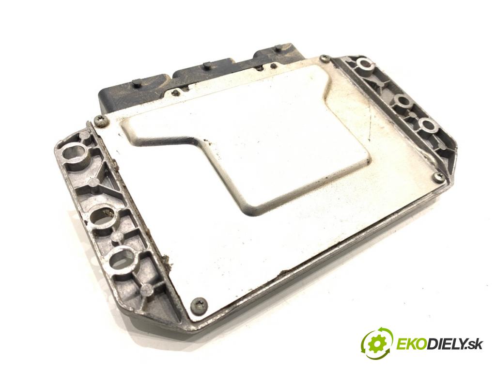 RENAULT SCÉNIC II nadwozie wielkoprzestrzenne (MPV) 2004 99 kW 2.0 (JM05, JM0U, JM1N, JM1U, JM2V) 1998 riadiaca jednotka Motor 8200387138 (Riadiaca jednotka)