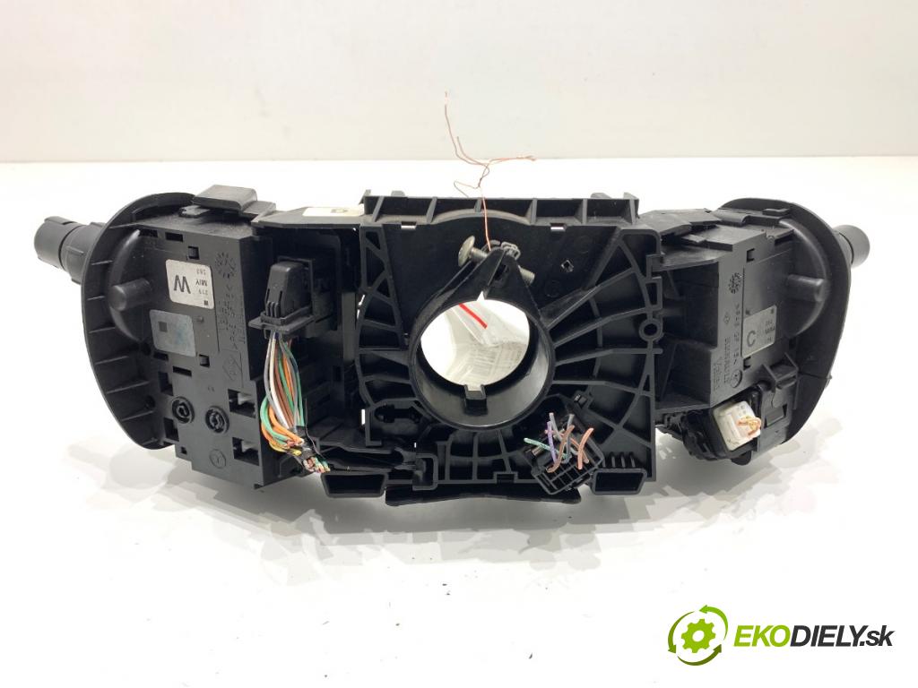 RENAULT SCÉNIC II nadwozie wielkoprzestrzenne (MPV) 2004 99 kW 2.0 (JM05, JM0U, JM1N, JM1U, JM2V) 1998 Prepínač kombinovaný 8200127728 (Prepínacie páčky pod volantom)