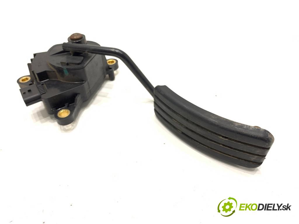 RENAULT SCÉNIC II nadwozie wielkoprzestrzenne (MPV) 2004 99 kW 2.0 (JM05, JM0U, JM1N, JM1U, JM2V) 1998 Potenciometer plynu 8200159647 (Potenciometer plynového pedálu)