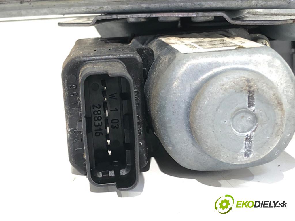 RENAULT SCÉNIC II nadwozie wielkoprzestrzenne (MPV) 2004 99 kW 2.0 (JM05, JM0U, JM1N, JM1U, JM2V) 1998 Mechanizmus okna pravy zad 400750G