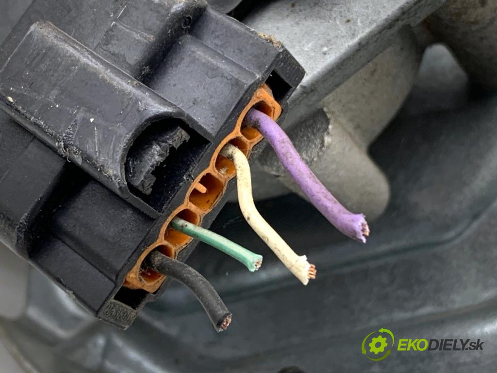 RENAULT SCÉNIC II nadwozie wielkoprzestrzenne (MPV) 2004 99 kW 2.0 (JM05, JM0U, JM1N, JM1U, JM2V) 1998 Mechanizmus stieračov predný  (Motorček stieračov predný)