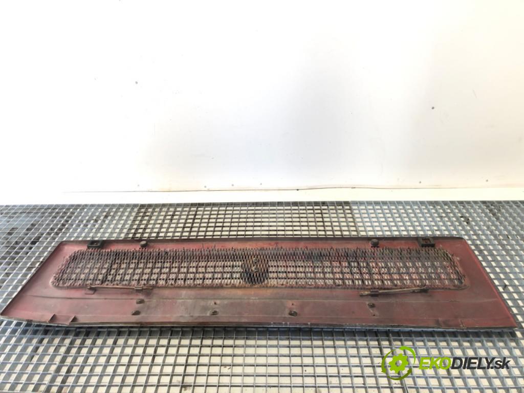 STAR   1985    mřížka maska  (Přední mřížka (maska chladiče))