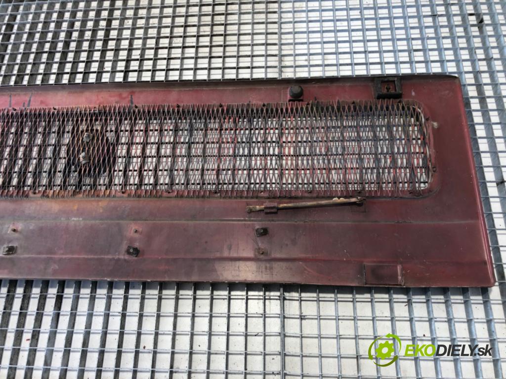STAR   1985    mřížka maska  (Přední mřížka (maska chladiče))