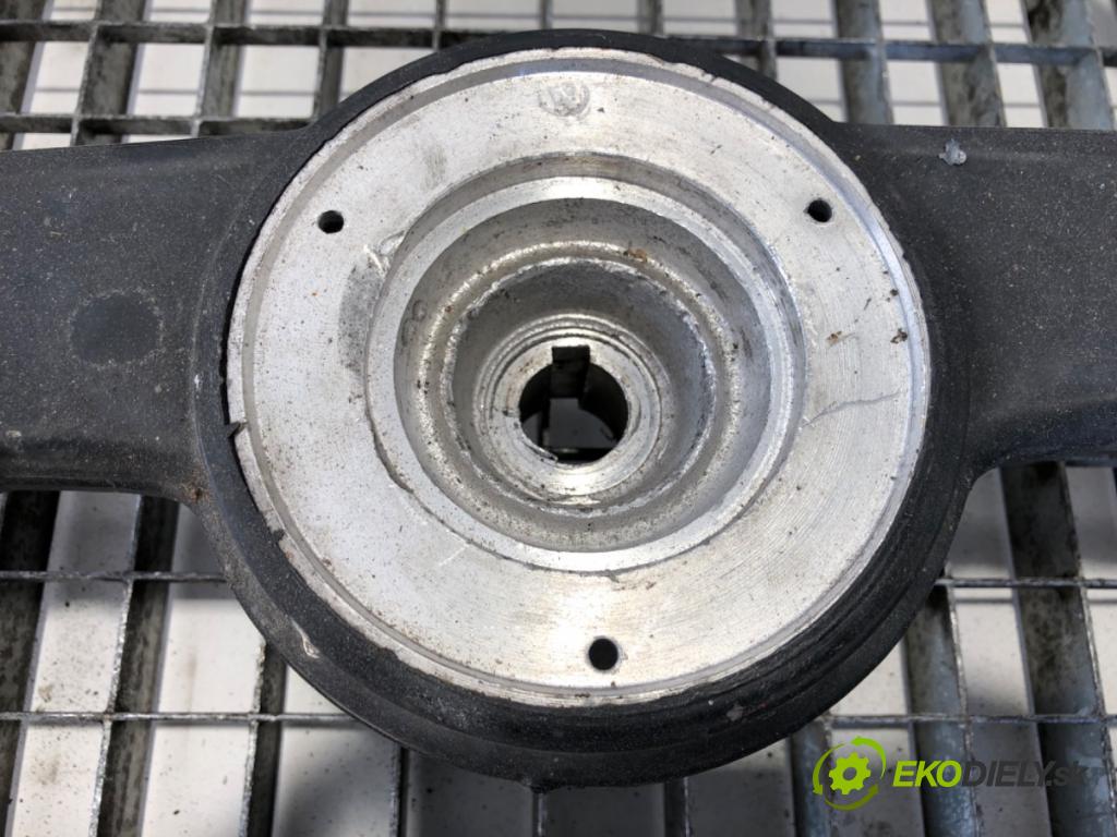 STAR   1985    Volant  (Volant)