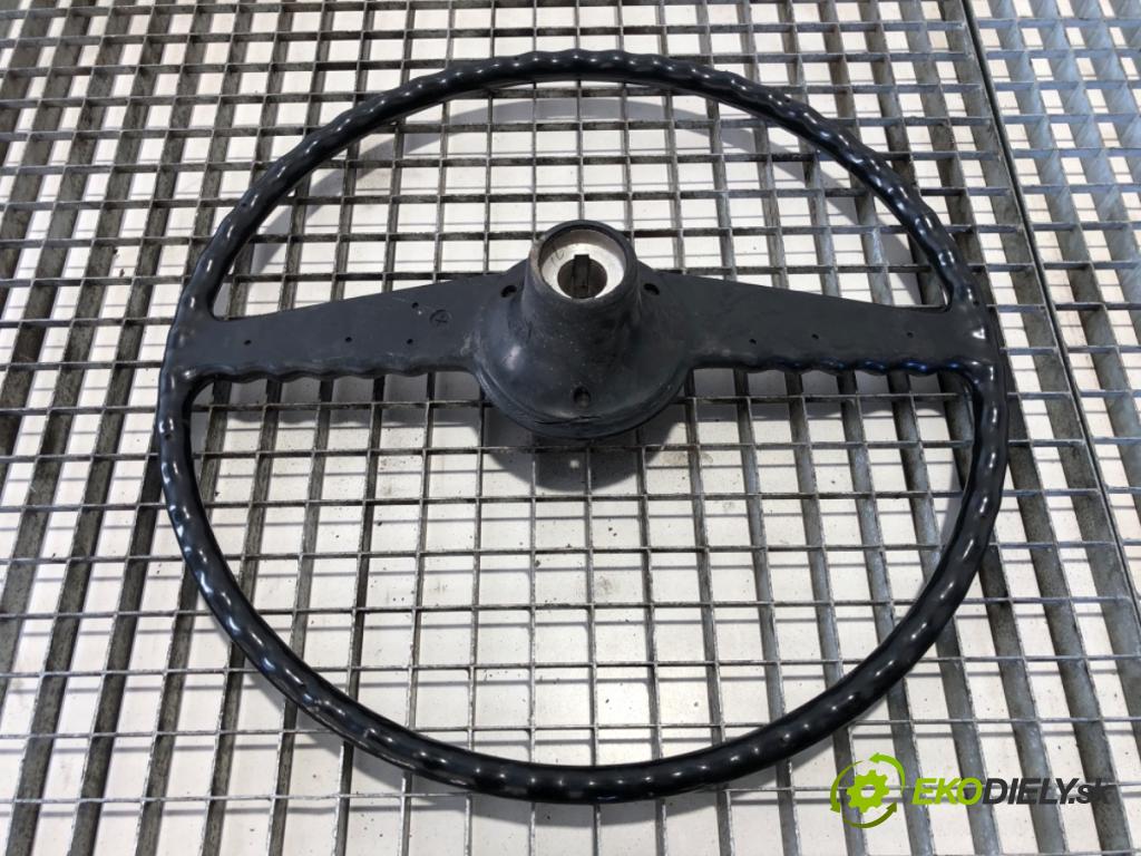 STAR   1985    Volant  (Volant)