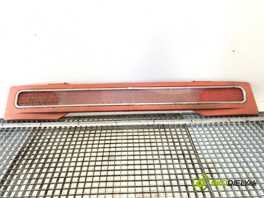 STAR   1985    mřížka maska  (Přední mřížka (maska chladiče))