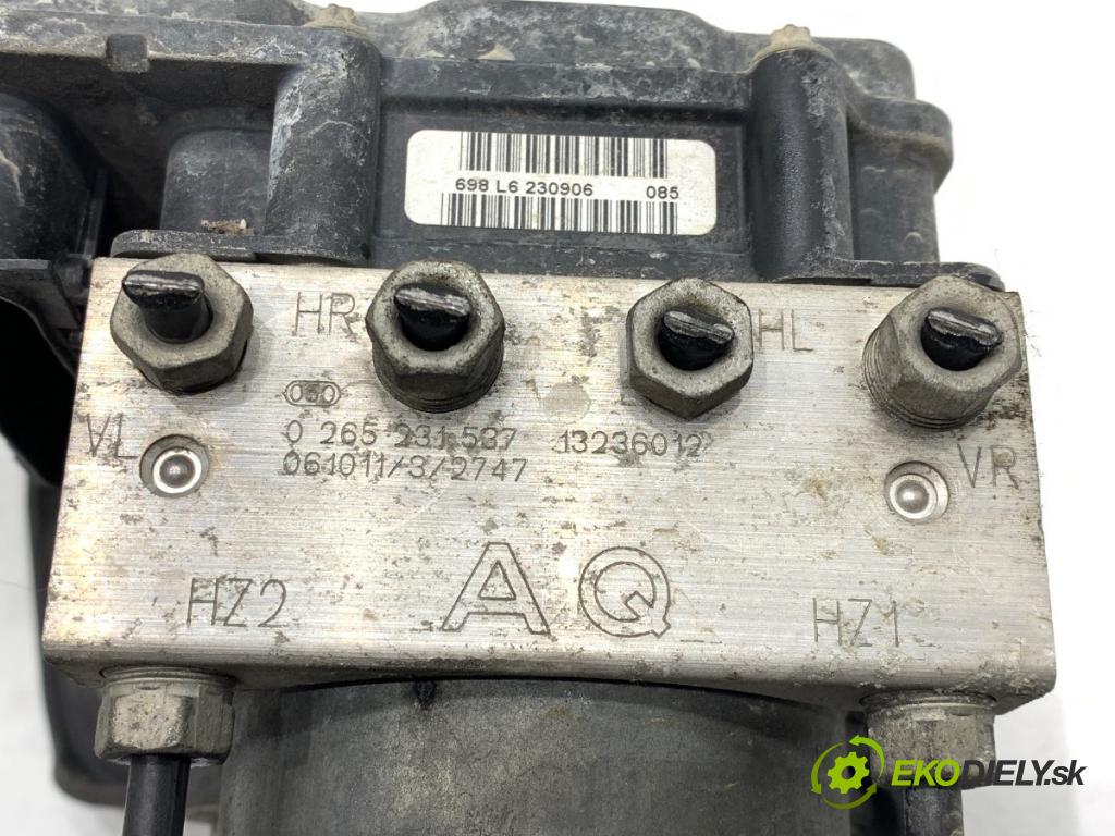 OPEL CORSA D liftback 2006 66 kW 1.3 CDTI (L08, L68) 1248 Pumpa ABS 13236012 (Pumpa ABS)