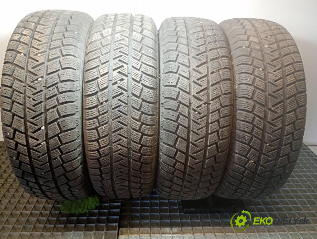 --- ---      PNEUMATIKY: zima 4X 215/65 16