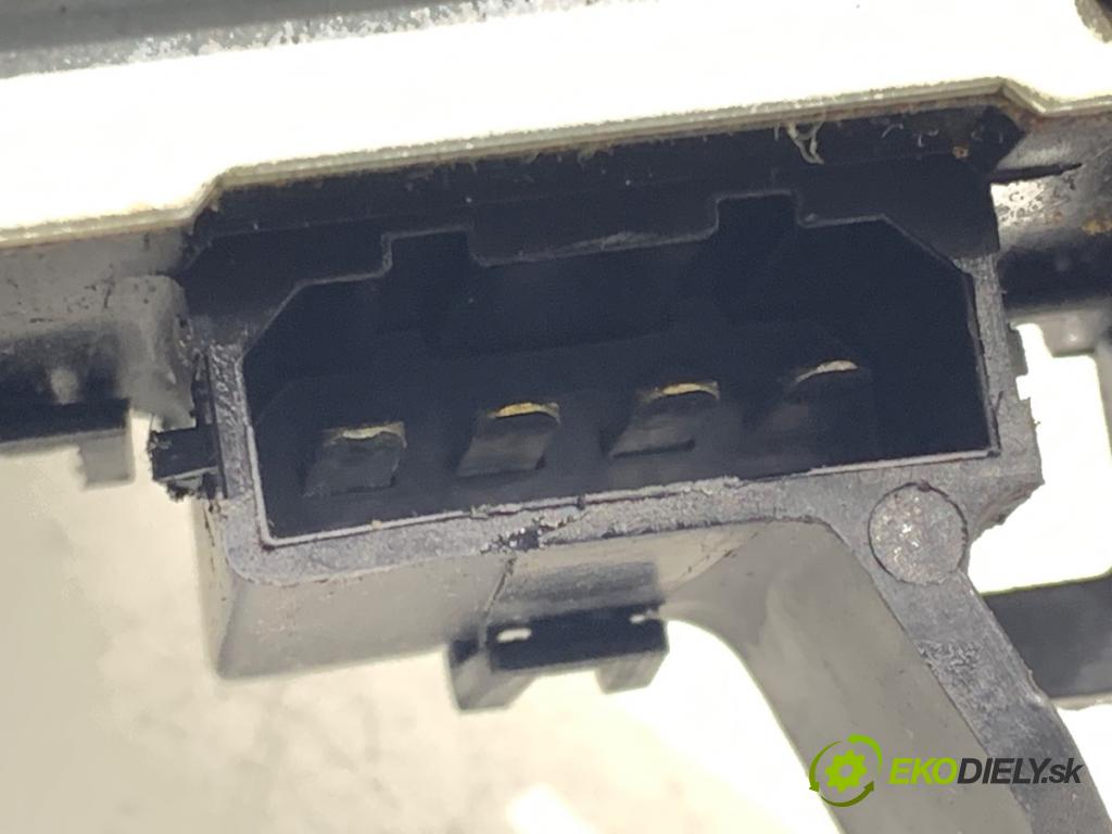 SKODA OCTAVIA I liftback 2003 85 kW 2.0 1984 Motor stieračov zad 1U9955711