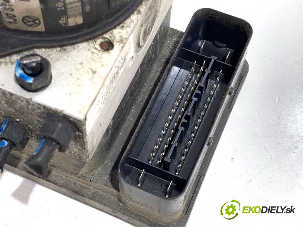 SKODA OCTAVIA I liftback 2003 85 kW 2.0 1984 Pumpa ABS 1J0614417D (Pumpa ABS)