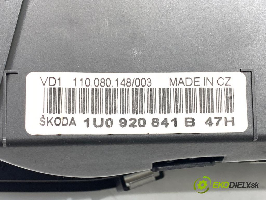 SKODA OCTAVIA I liftback 2003 85 kW 2.0 1984 Prístrojovka 1U0920841B (Prístrojová doska)