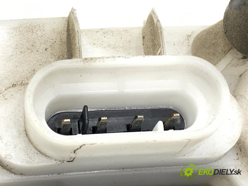 CITROEN C3 I liftback 2005 50 kW 1.4 HDi 1398 zámok Dvere pravy predný 46983280