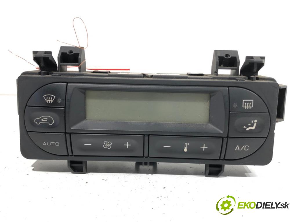 CITROEN C3 I liftback 2005 50 kW 1.4 HDi 1398 Panel ovládania kúrenia 96377775XT (Prepínacie páčky pod volantom)