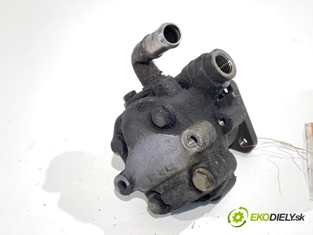 AUDI A4 B5 Kombi 2000 85 kW 1.9 TDI 1896 pumpa servočerpadlo  (Servočerpadlo)