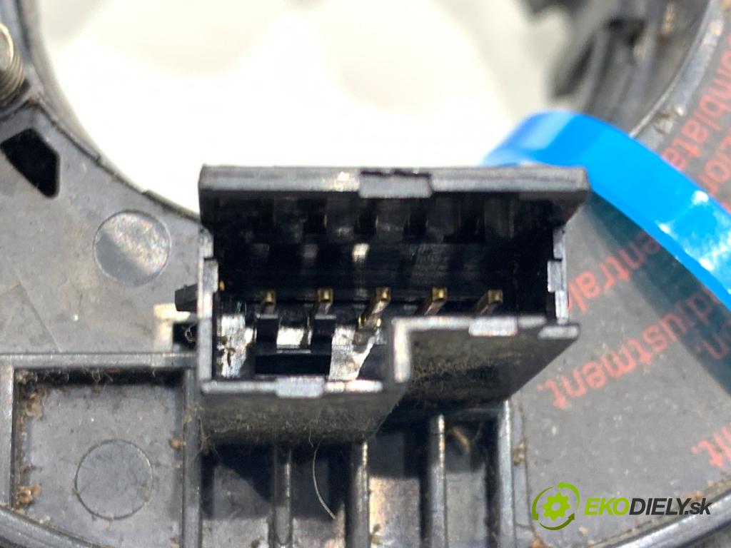 AUDI A4 B5 Kombi 2000 85 kW 1.9 TDI 1896 kroužek slimák airbag 1J0959653B (Airbag)