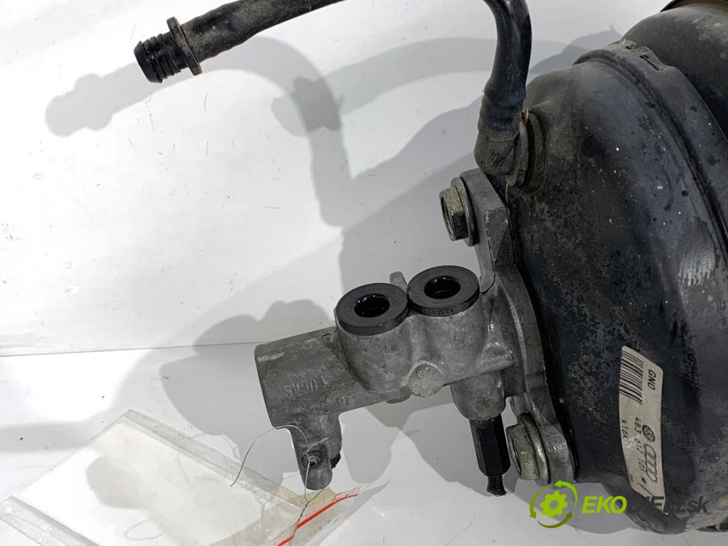 AUDI A4 B5 Kombi 2000 85 kW 1.9 TDI 1896 Posilovač bŕzd 4B3612105