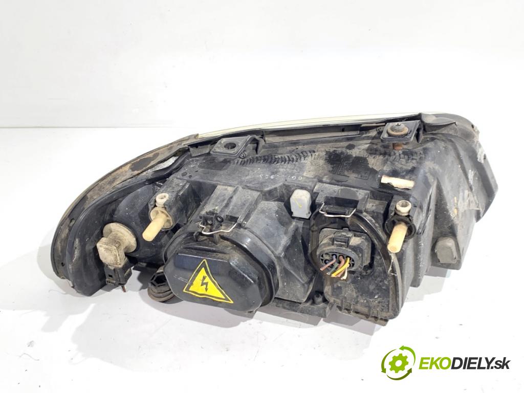 AUDI A4 B5 Kombi 2000 85 kW 1.9 TDI 1896 Svetlomet ľavy predný XENON