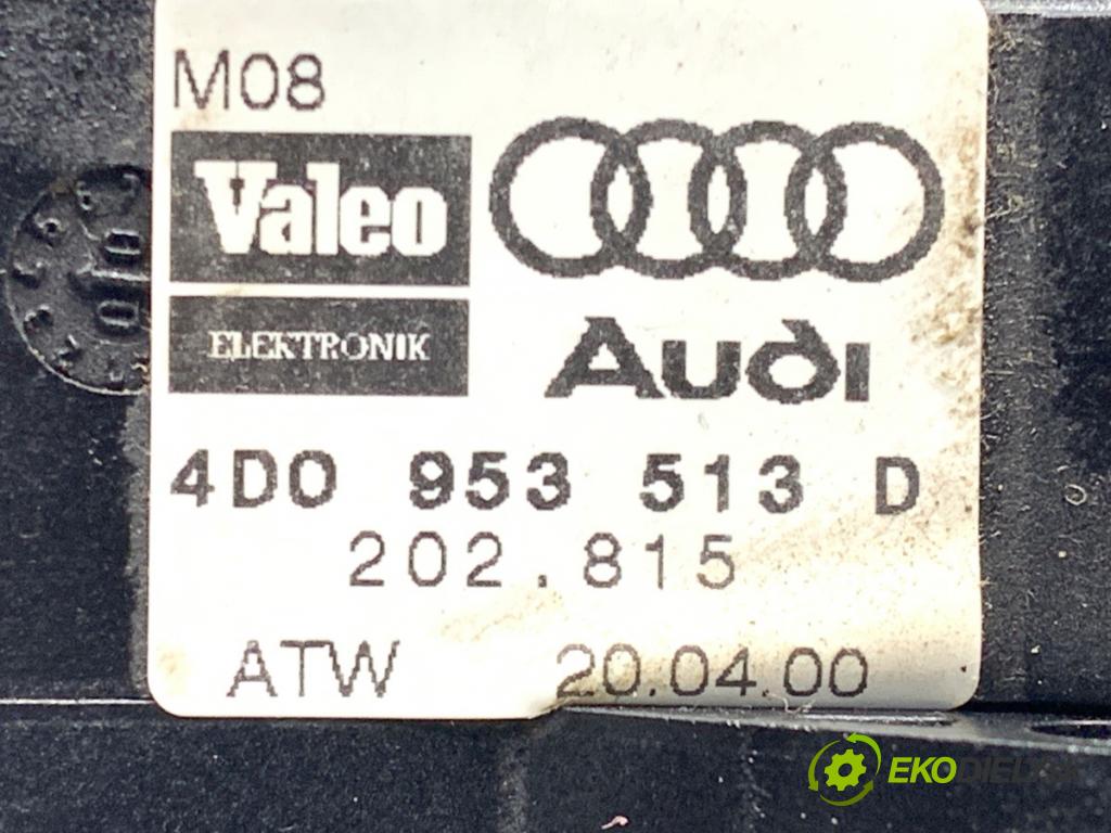 AUDI A4 B5 Kombi 2000 85 kW 1.9 TDI 1896 Prepínač kombinovaný 4D0953513D (Prepínacie páčky pod volantom)