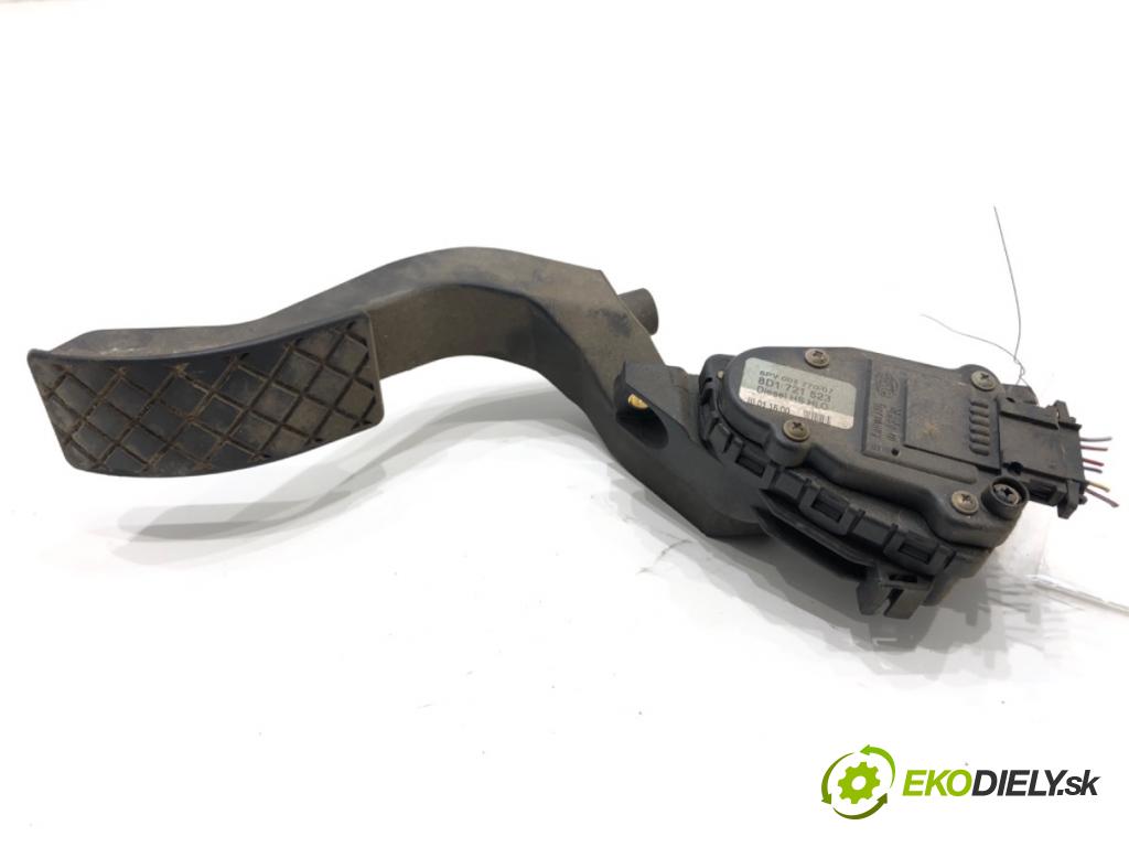 AUDI A4 B5 Kombi 2000 85 kW 1.9 TDI 1896 Potenciometer plynu 8D1721523 (Potenciometer plynového pedálu)