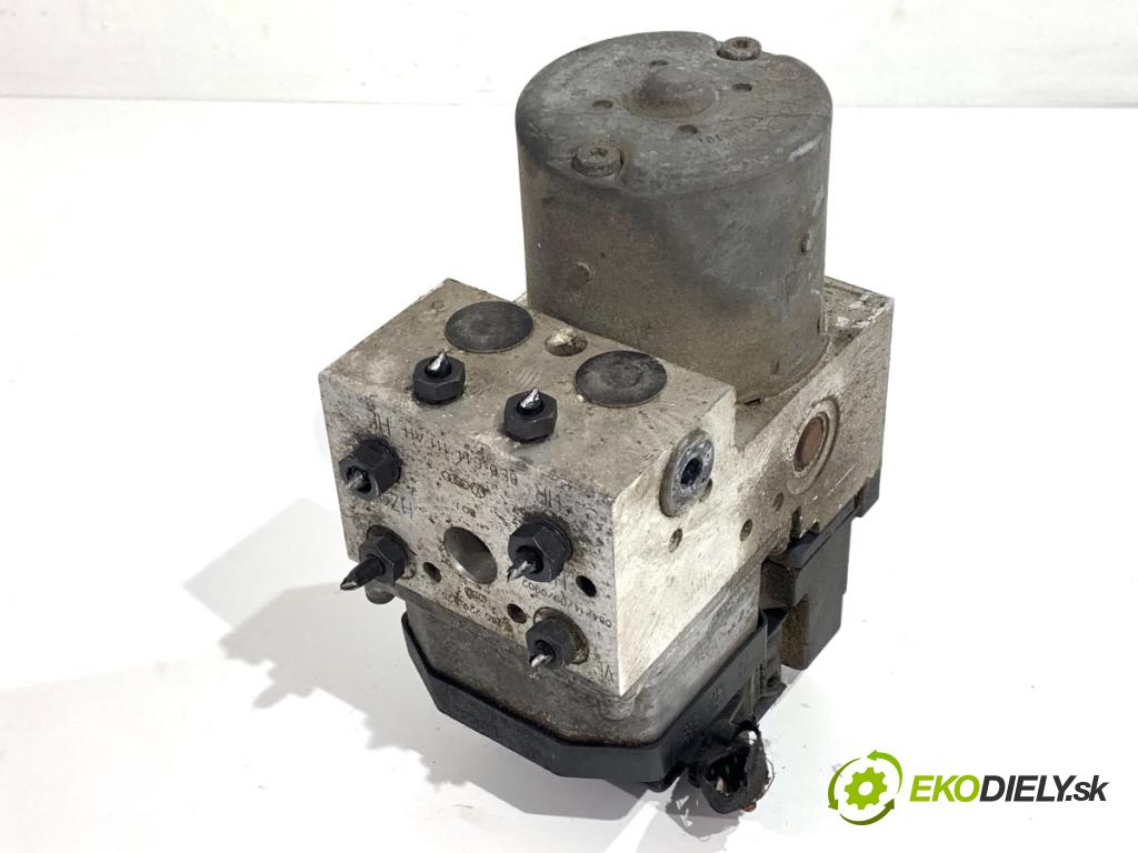 AUDI A4 B5 Kombi 2000 85 kW 1.9 TDI 1896 Pumpa ABS 8E0614111AH (Pumpa ABS)