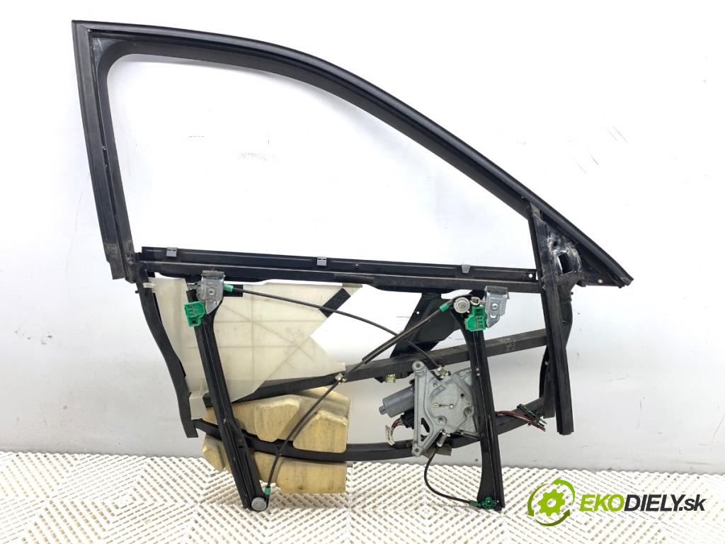 AUDI A4 B5 Kombi 2000 85 kW 1.9 TDI 1896 Mechanizmus okna pravy predný 8D0837754